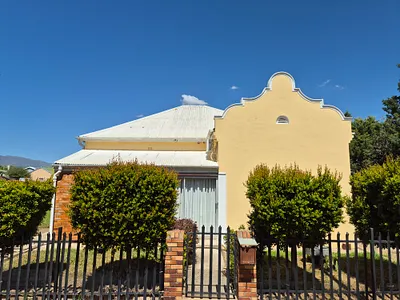 3 Bedroom House For Sale in Porterville - img