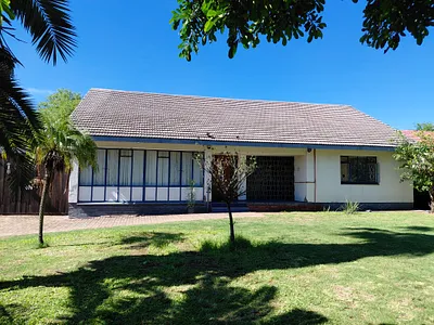 3 Bedroom House For Sale in Phalaborwa - img