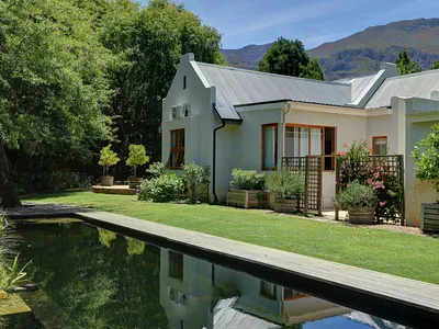 3 Bedroom House For Sale in Caledon - hEbv.webp