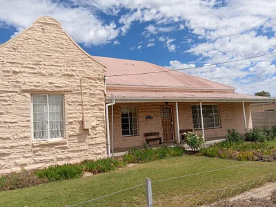 3 Bedroom House For Sale in Sutherland - img