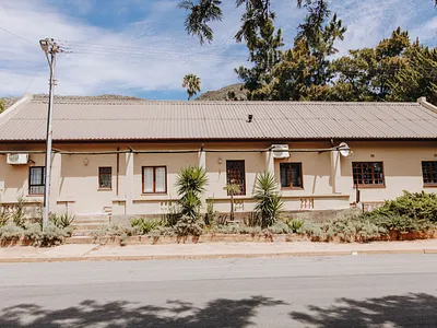 4 Bedroom House For Sale in Piketberg - img