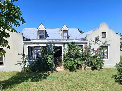 2 Bedroom House For Sale in Baardskeerdersbos - img