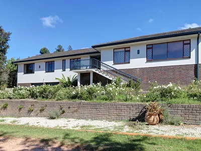 4 Bedroom House To Rent in Caledon - img