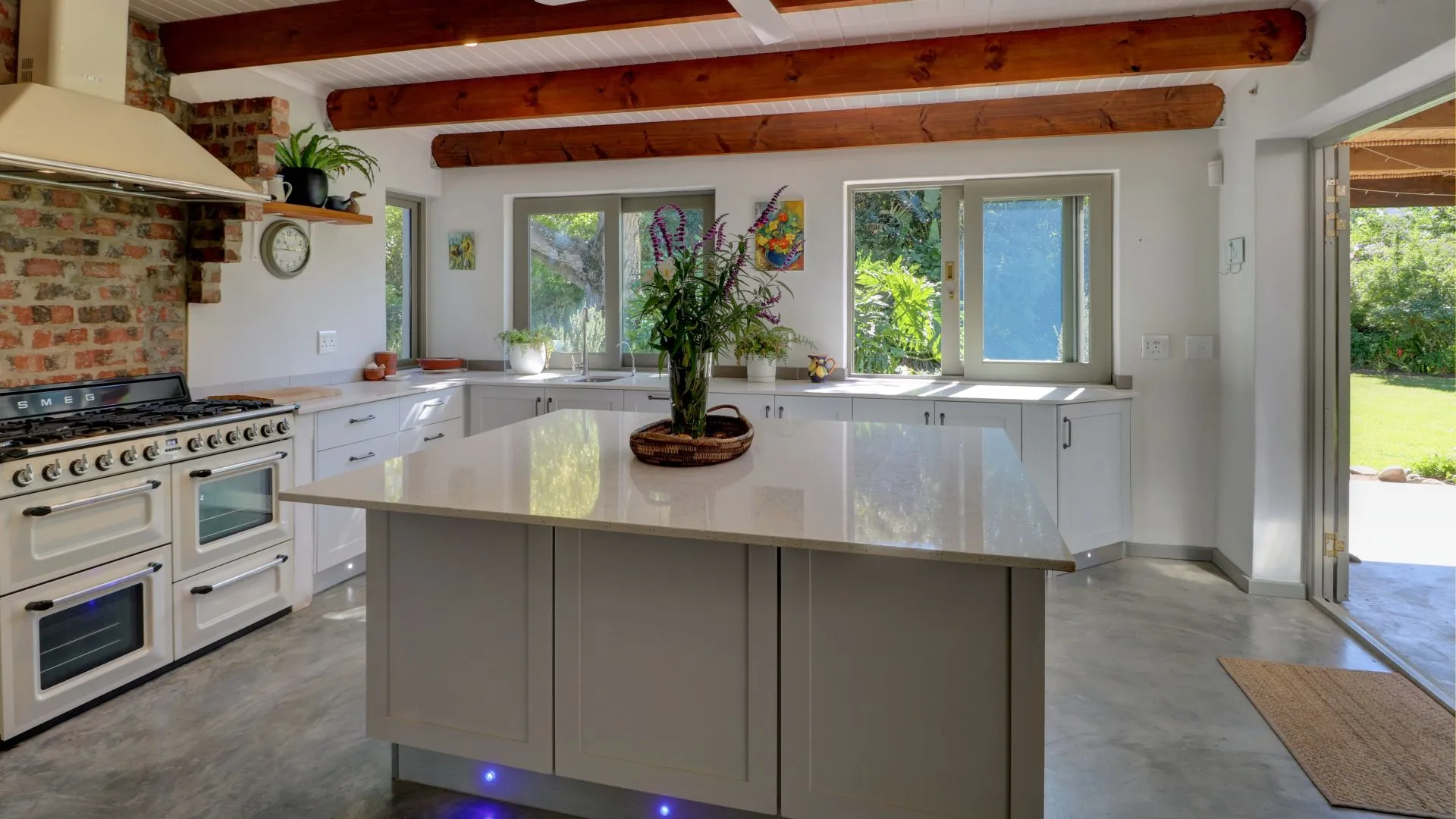 Carousel Indicator - 8G8g.webp