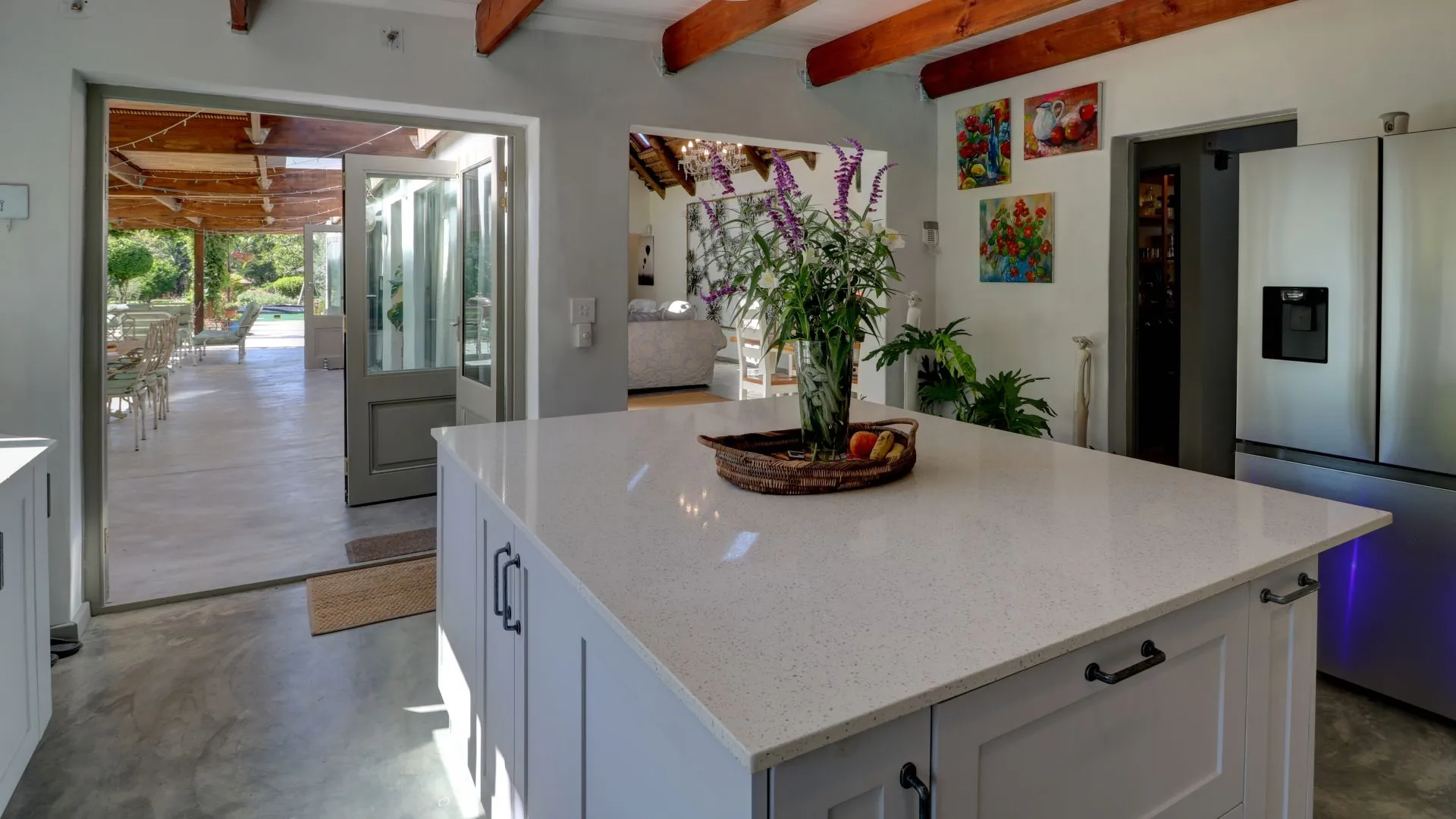 Carousel Indicator - RwrM.webp