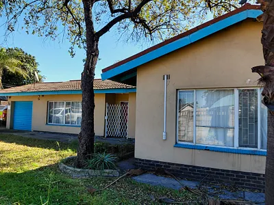 3 Bedroom House To Rent in Phalaborwa - QhkP.webp