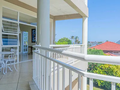 4 Bedroom House For Sale in Salt Rock, Ballito - 2yjZ.webp