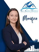 Monique Bosch - UwLl.webp