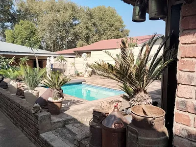 4 Bedroom House For Sale in Pretoria - A6Qk.webp