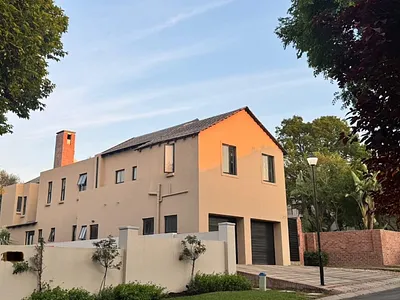 6 Bedroom House For Sale in Sandton - OvPP.webp