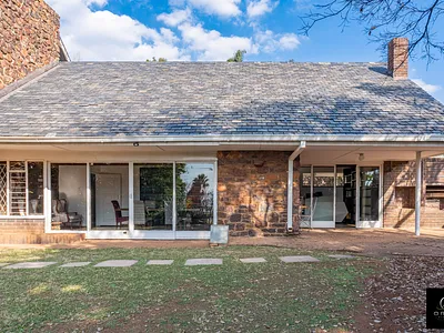 4 Bedroom House For Sale in Pretoria - kUL2.webp