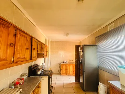 3 Bedroom House For Sale in Sasolburg - yrQj.webp