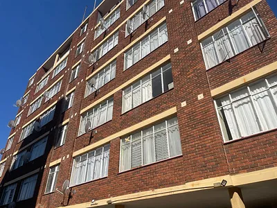 3 Bedroom Apartment For Sale in Pretoria - HoZd.webp