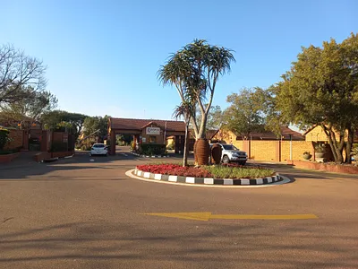 2 Bedroom Apartment To Rent in Pretoria - img