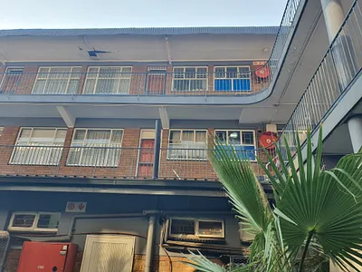 2 Bedroom Apartment For Sale in Pretoria - 8sln.webp