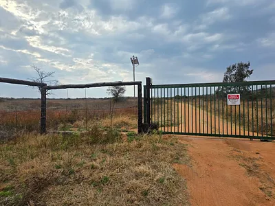 Vacant Land For Sale in Pretoria - YMgW.webp