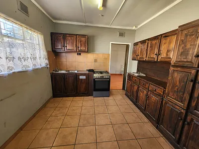 3 Bedroom House For Sale in Vanderbijlpark - pema.webp