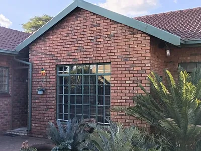 3 Bedroom House For Sale in Pretoria - 47pp.webp