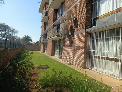 0.5 Bedroom Apartment For Sale in Pretoria - w3cU.webp