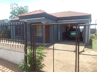 2 Bedroom House For Sale in Soshanguve - RDQY.webp