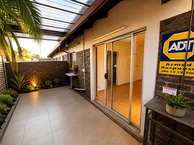 3 Bedroom Townhouse For Sale in Akasia - Nay0.webp