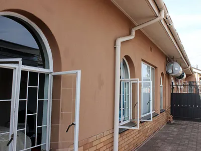 6 Bedroom House For Sale in Pretoria - 31Rq.webp