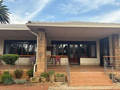 4 Bedroom House For Sale in Randburg - AMg9.webp