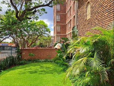 2 Bedroom Apartment For Sale in Pretoria - l3qP.webp