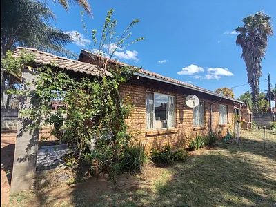 3 Bedroom House For Sale in Pretoria - DMWZ.webp
