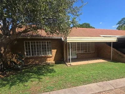 2 Bedroom Townhouse For Sale in Bela Bela - TbND.webp
