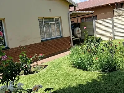 6 Bedroom House For Sale in Pretoria - wTR8.webp