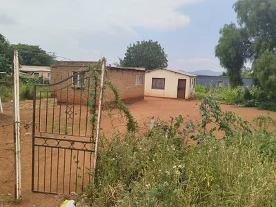 2 Bedroom House For Sale in Soshanguve - sL3f.webp