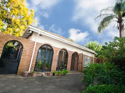 3 Bedroom House For Sale in Pretoria - NpTY.webp