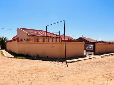 5 Bedroom House For Sale in Pretoria - oGrR.webp