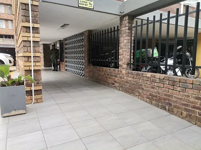 3 Bedroom Apartment For Sale in Pretoria - QhZT.webp