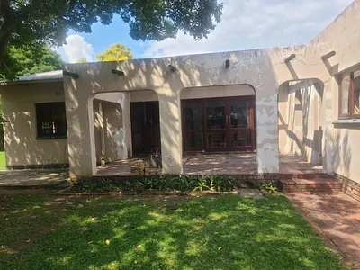 4 Bedroom House For Sale in Pretoria - Q4Cj.webp