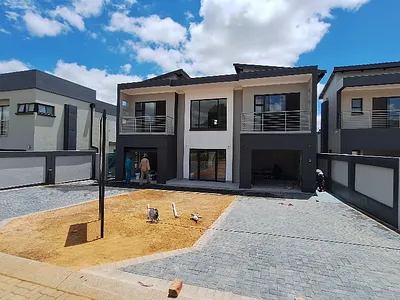 4 Bedroom House For Sale in Pretoria - MN2u.webp