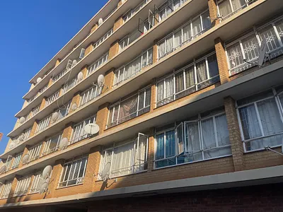3 Bedroom Apartment For Sale in Pretoria - DZs8.webp