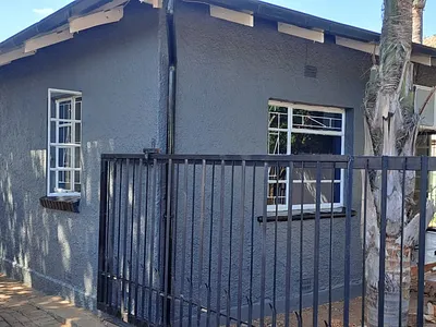3 Bedroom House For Sale in Pretoria - dGzM.webp
