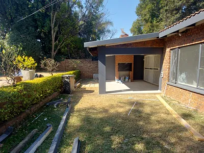 3 Bedroom House For Sale in Pretoria - d9HN.webp