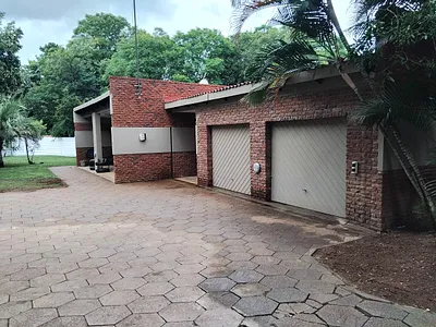 3 Bedroom House For Sale in Bela Bela - Lj9K.webp