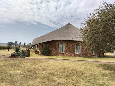 4 Bedroom House For Sale in Meyerton - zNny.webp