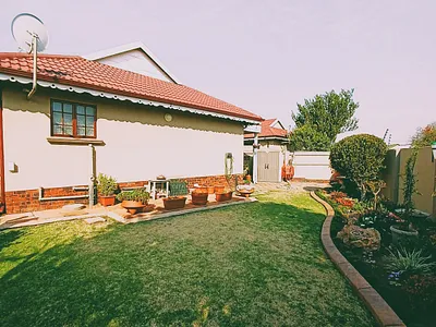 2 Bedroom House For Sale in Heidelberg - Puk2.webp