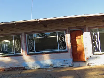 1 Bedroom Apartment For Sale in Bela Bela - VK6r.webp