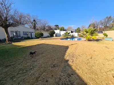 3 Bedroom House For Sale in Sasolburg - 16Wr.webp