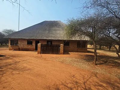 3 Bedroom House For Sale in Bela Bela - 70xu.webp