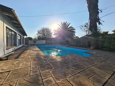 3 Bedroom House For Sale in Vanderbijlpark - qMOW.webp