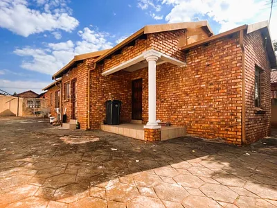 3 Bedroom House For Sale in Pretoria - rya8.webp
