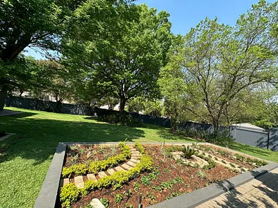 4 Bedroom House For Sale in Vanderbijlpark - 1h3k.webp