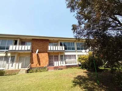 2 Bedroom Townhouse For Sale in Meyerton - D2g4.webp